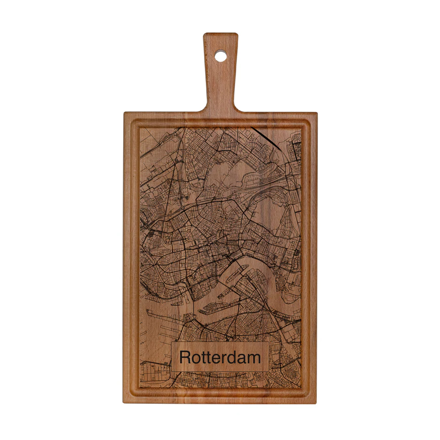 Beukenhouten borrelplank met stadsplattegrond van Rotterdam