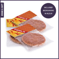 Nederlandse stroopwafel in transparant zakje met bedrukt kopkaartje
