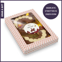 Mega decoratie chocoladeletter van 450 gram met bedrukte sticker